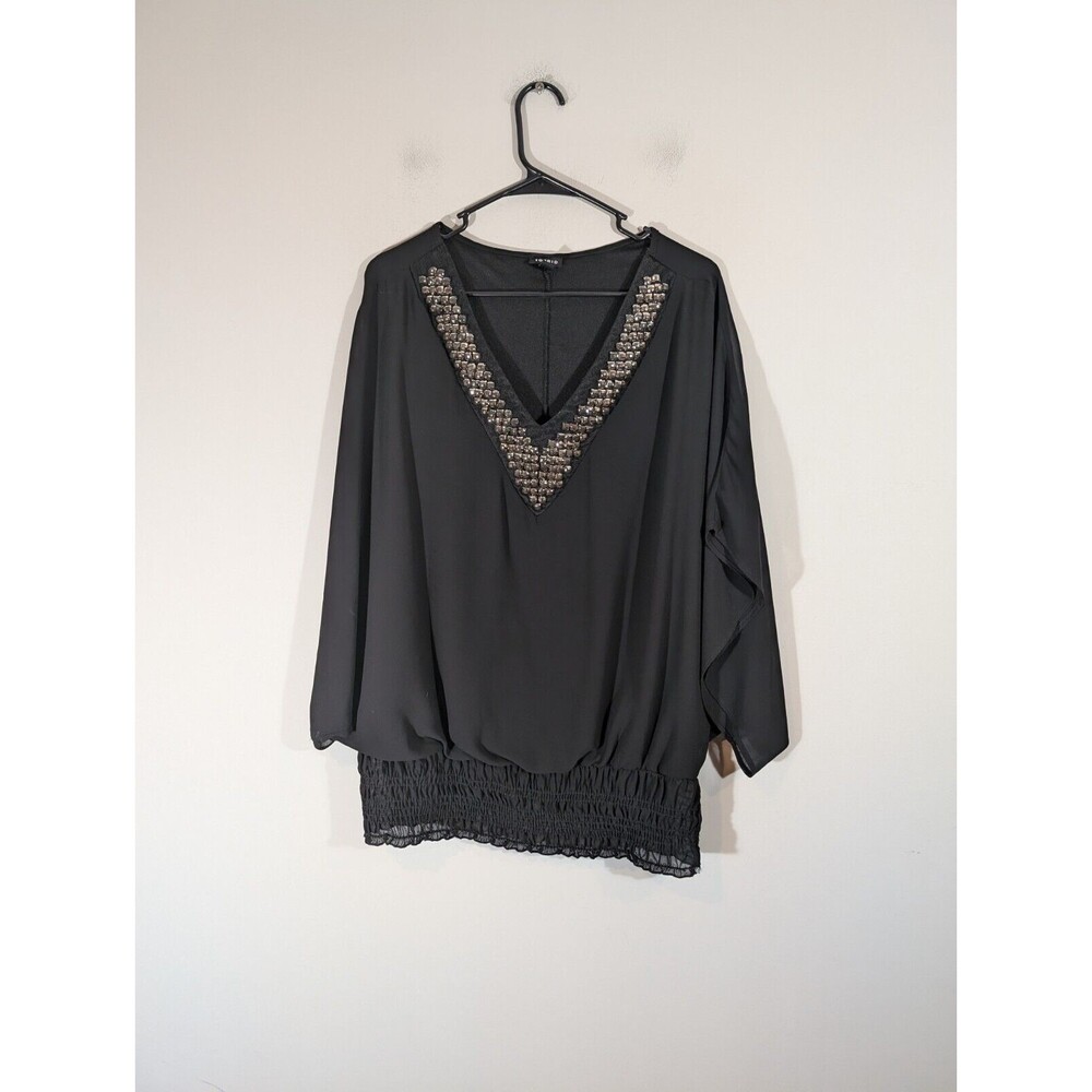 Torrid Top Women Plus 1X Black Embellished V-Neck Banded Chiffon Batwing Sleeves